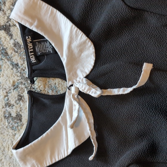 Wednesday Addams Hot topic dress large like new black coquette goth academia - Picture 2 of 5